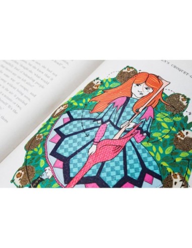 Alice Au Pays Des Merveilles -...